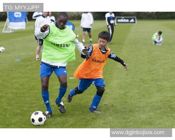 云端之上足球明星们的荣耀与梦想交织的故事